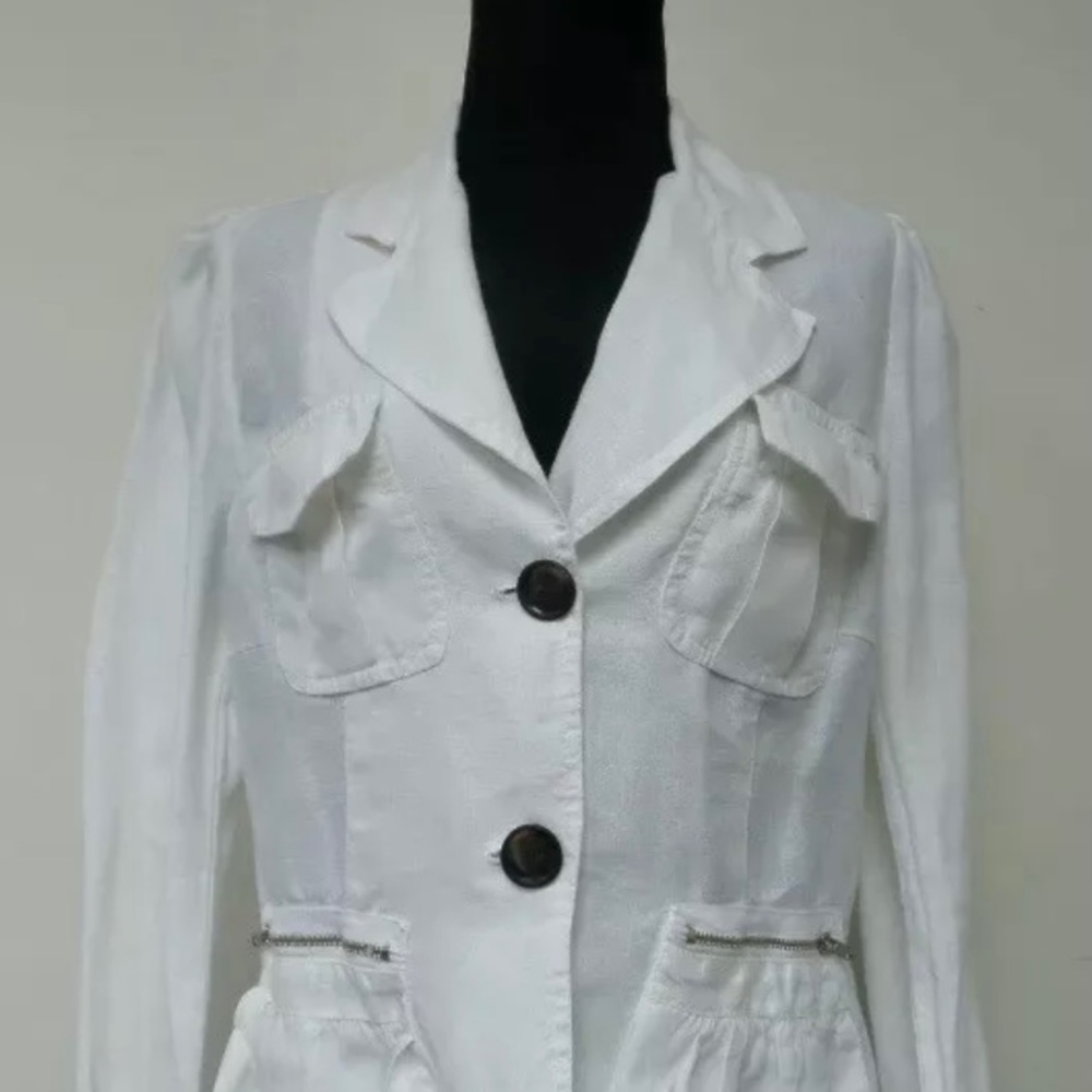 Kosmika fabulous white linen jacket, size M/L